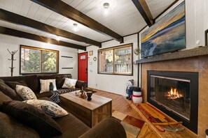 Living Room with Sofa Bed and Smart TV