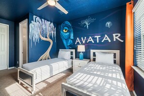 Bedroom 3 Avatar theme room with 2 single beds and private bathroom