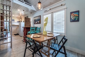 Dining room seating area