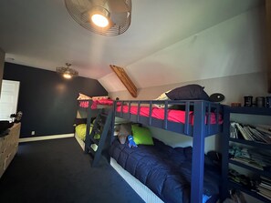 One side of the bunkroom - 2 doubles /2 twins