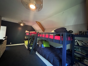 One side of the bunkroom - 2 doubles /2 twins