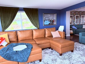 Spread out and relax. Choose one of five sofas throughout the space to read a book, watch a movie, or watch the ships go by.