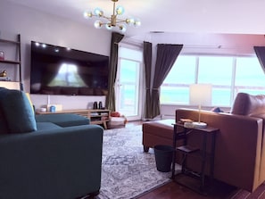 Wake up and enjoy your coffee to a stunning view of the Aerial Lift Bridge.