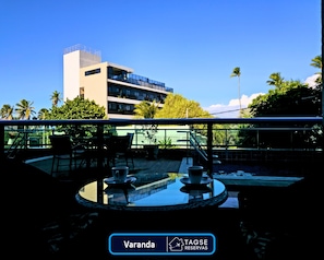 Fachada / Terraza