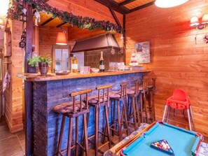 Bar (in der Unterkunft)