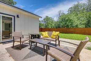 Furnished Patio