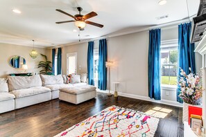 Living Room | 1st Floor | Free WiFi
