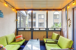 Screened Deck