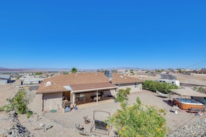 Private Backyard | Surrounding Area