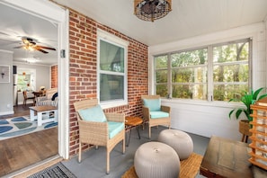 Sun Room/Front Porch