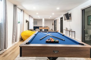 Spielezimmer