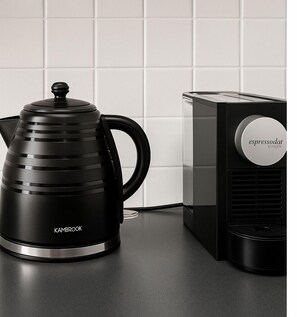 Kaffe och/eller kaffebryggare