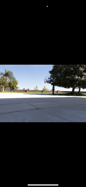 Sport court