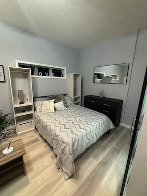 Heavenly Queen Bed