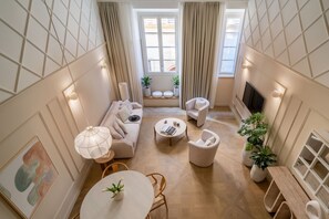 Autumn, Living Room, Spring, Summer