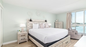 Main Bedroom King Bed