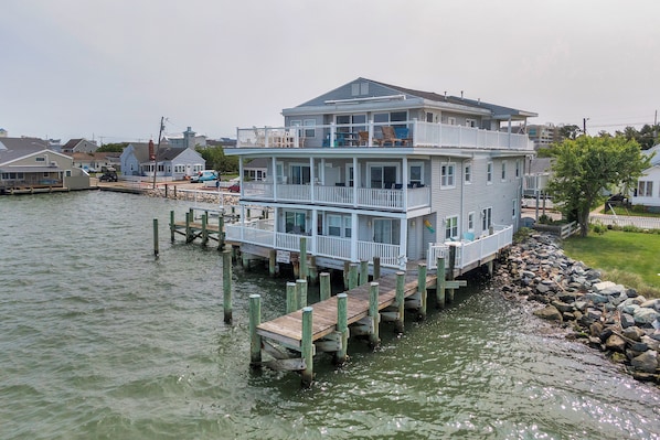 Exterior Water Side