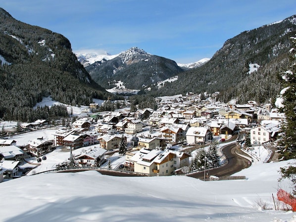 Mountainous Landforms, Mountain, Hill, Mountain Range, Hill Station, Highland, Landscape, Valley, Winter, Village