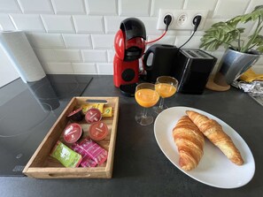 Breakfast meal