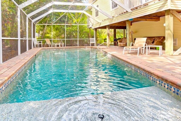 11525 Chapin Lane Pool_0001.jpg