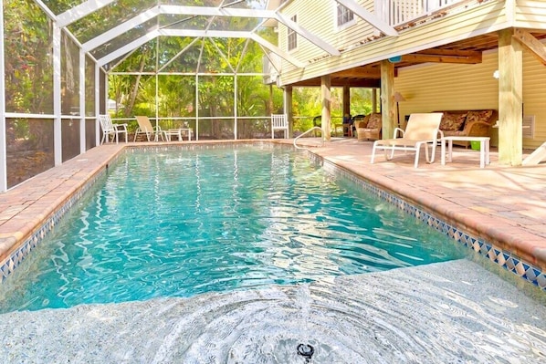 11525 Chapin Lane Pool_0001.jpg