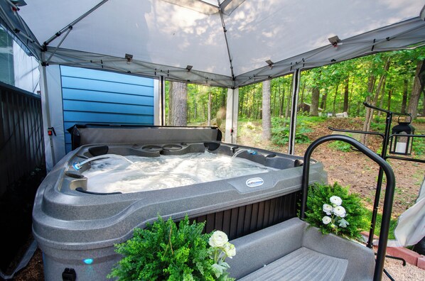 Relaxation awaits at our new 2025 Aquarest Daydream