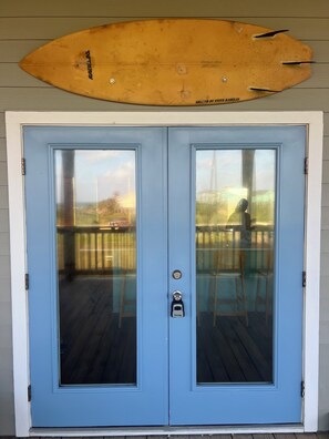 Front entry of home 