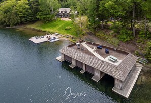 Waterfront, Dock &amp; Boathouse