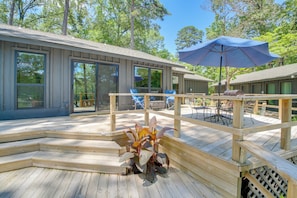 Deck | Outdoor Dining Area | Charcoal Grill | Lake Views