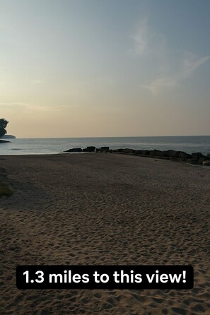 Lakefront Park 1.3 mile walk