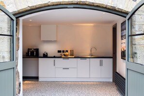 Modern kitchen units