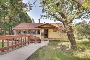 Property Exterior | 2-Story Cabin