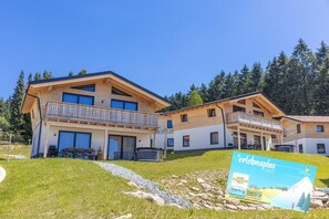Extérieur maison de vacances [été]