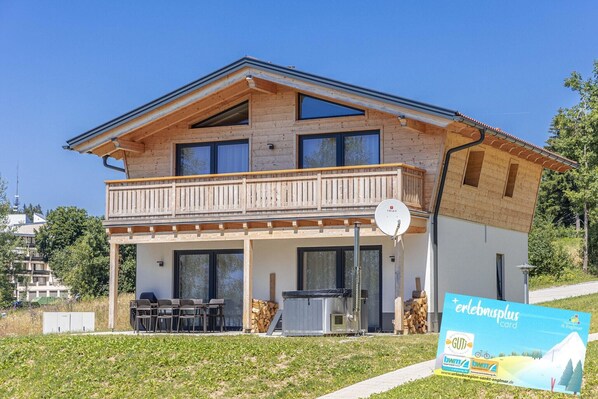 Extérieur maison de vacances [été]