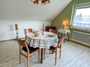 Furniture, Interior Design, Flooring, Floor, Wood, Chair, Dining Room, Table, Kitchen & Dining Room Table, Ceiling