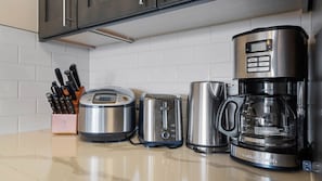 Kaffe och/eller kaffebryggare