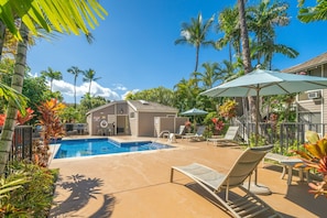 Soak up the Maui sun poolside, surrounded by tropical vibes and swaying palms—your perfect island recharge spot awaits. 🌴☀️ #LuxeMauiEscape