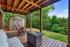 Heavens View - Lower Level Covered Deck