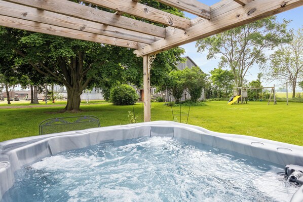 Hot tub + fresh air = pure vacation magic!