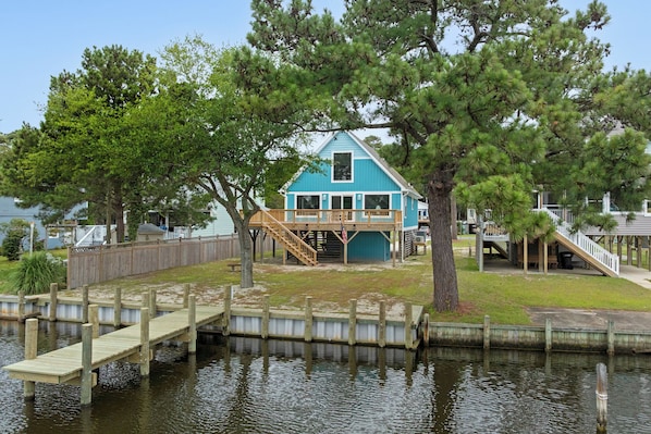 CH17: Sunbeam Sands | Back Exterior