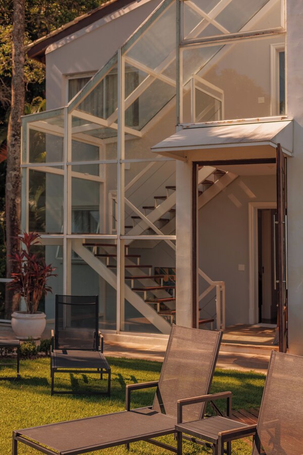 Beautiful Mansion In Leblon/s.conrado. - Rio de Janeiro