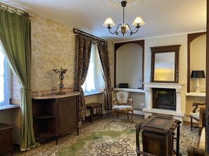 Livingroom/bedroom
Sejour/Chambre