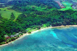 Amazing location above famous Anini Beach! 8 minute walking trail just a few steps away, down to the