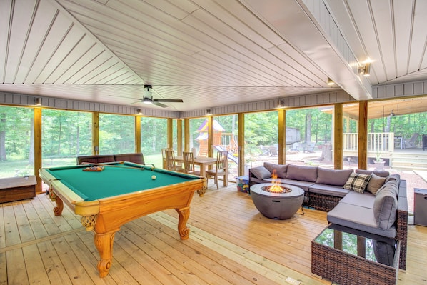 Henagar Vacation Rental | 3BR | 2BA | 1,300 Sq Ft | 4 Steps to Enter