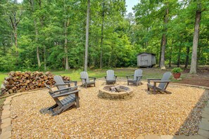 Shared Fire Pit w/ Seating
