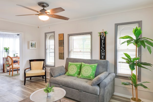 Ocean Grove Vacation Rental | 1BR | 1BA | 500 Sq Ft | Stairs Required
