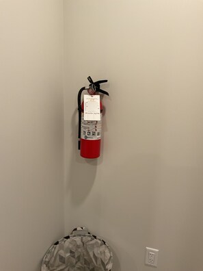 Bathroom amenities