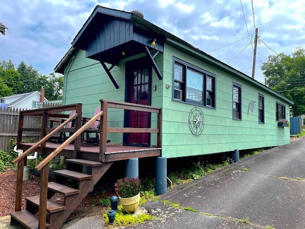 Cabin #6 Exterior