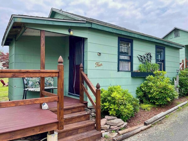 Cabin #4 Exterior