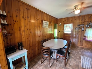 Kitchen (1)